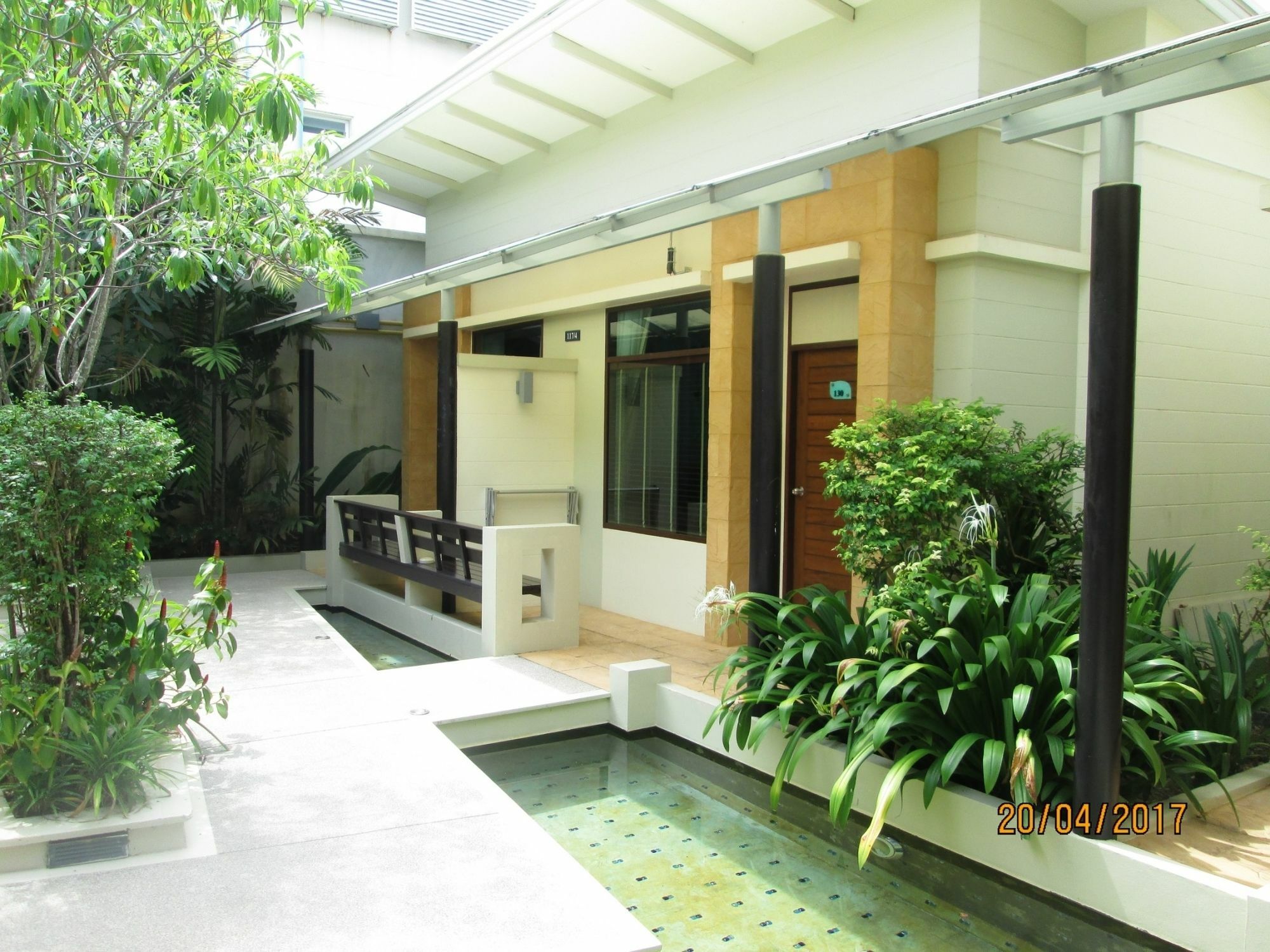 A2 Pool Resort - Sha Plus Phuket Εξωτερικό φωτογραφία