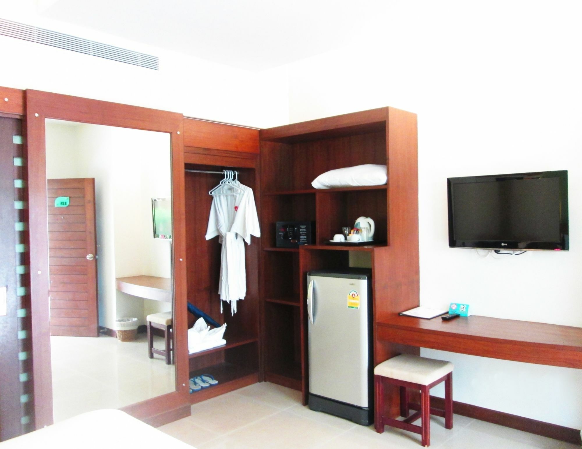 A2 Pool Resort - Sha Plus Phuket Εξωτερικό φωτογραφία